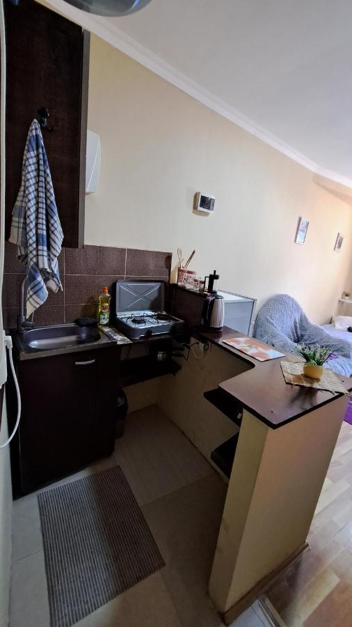 Beautiful Apartment In Old Tbilisi Exterior photo